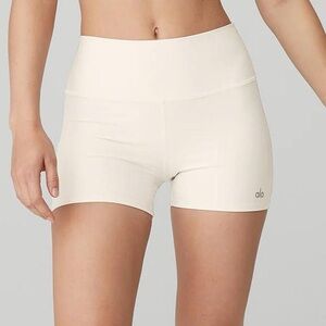 ALO Yoga airlift shorts
